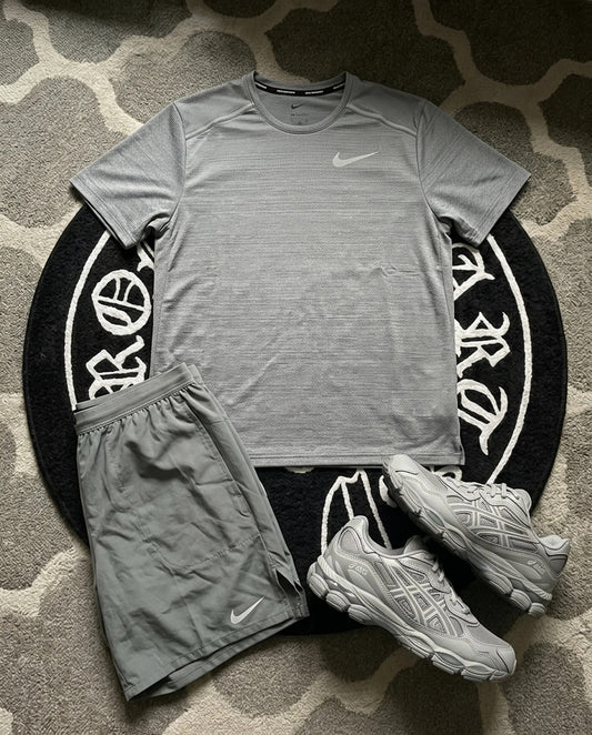 Nike Grey Performance T-Shirt Set
